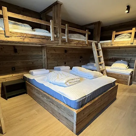 Paradis Perdu In & Quiet 14 Personnes Alpehytte *